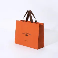 ラグジュアリーペーパーバッグ デザイン例04