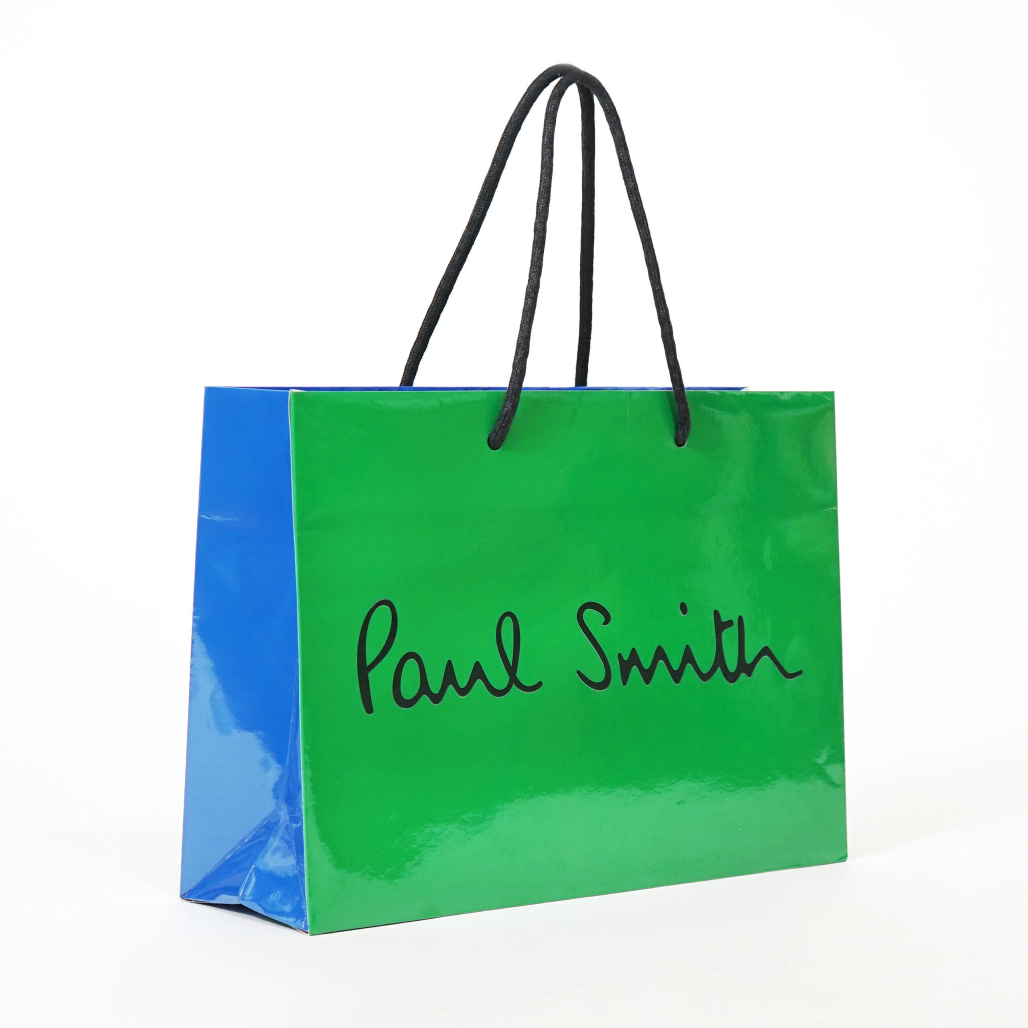 鮮やかな原色使いがかっこいいPaul Smithの紙袋