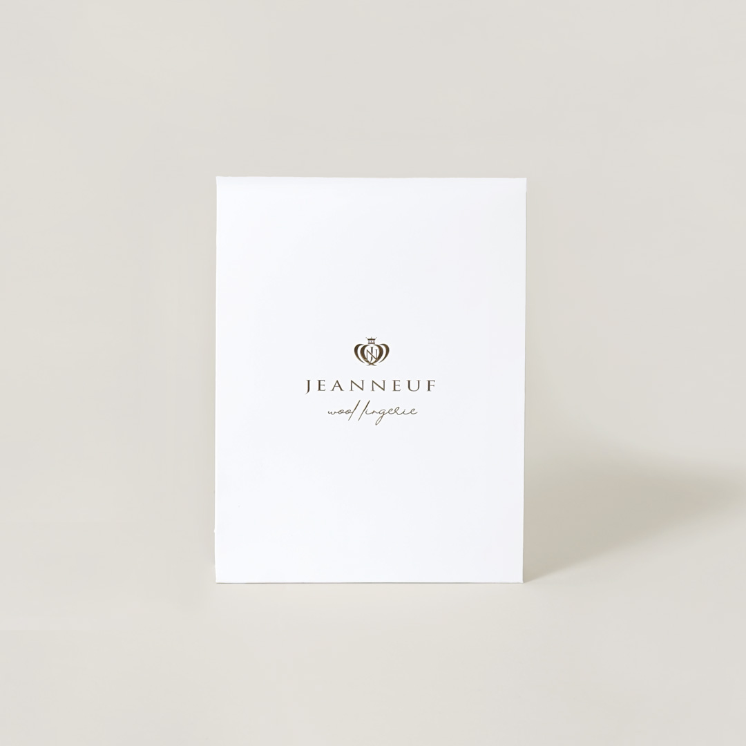 JEANNEUF wool lingerie 様の紙袋