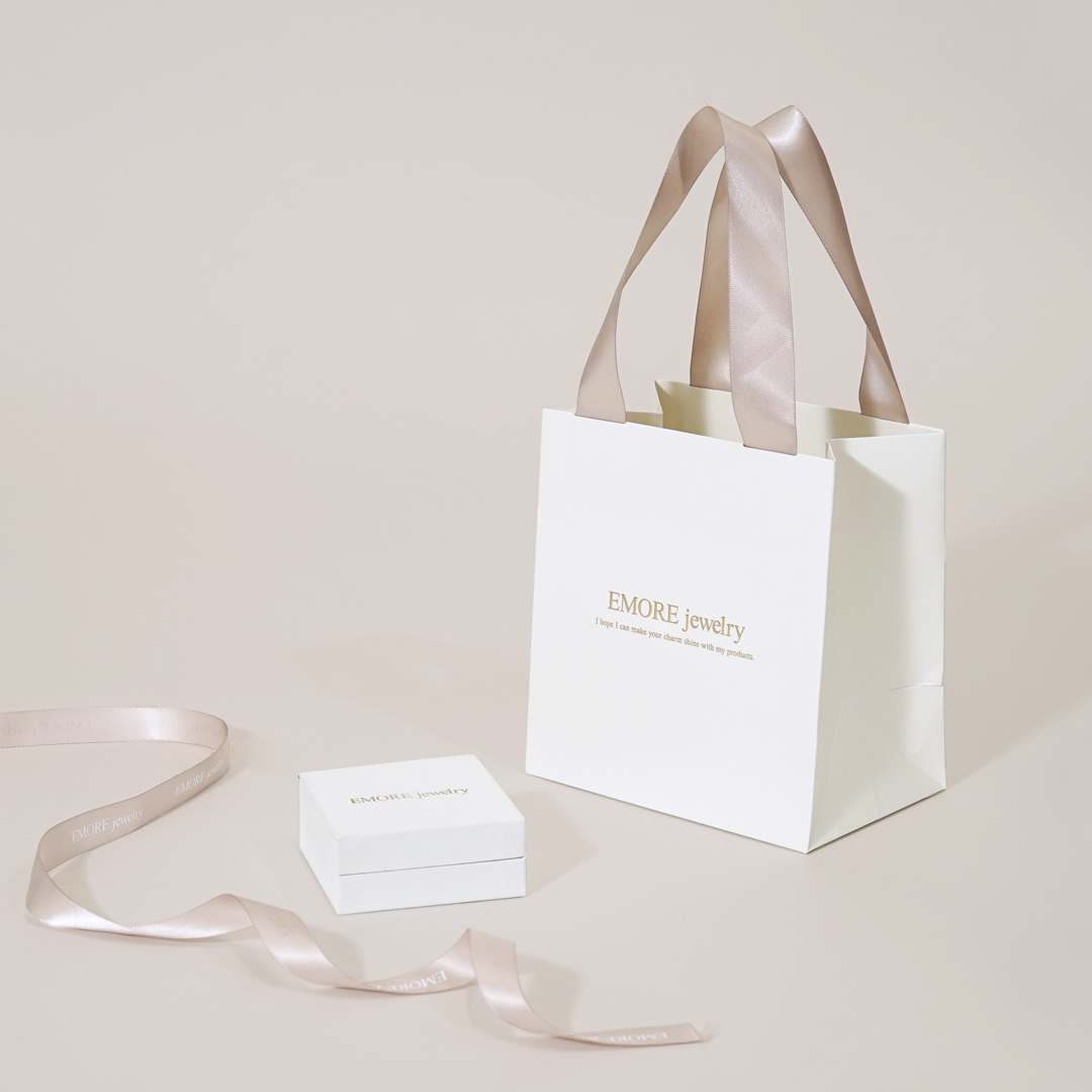 EMORE jewelry 様の紙袋
