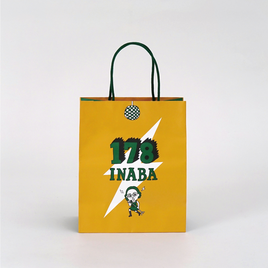 聖地の愛が詰まった、B’zファンに愛されるポップな紙袋