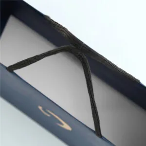 伝統的工芸品の品格を感じさせる紙袋6