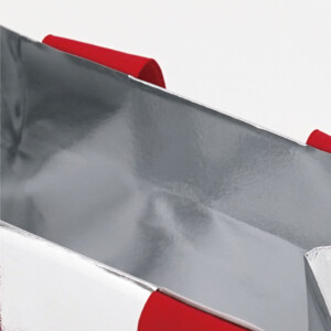 内側までシルバーが広がるアルミ蒸着紙仕様の高級感あるパッケージ